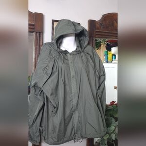Men's windbreaker in size XL